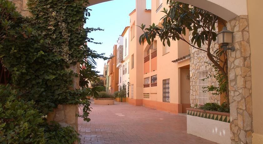 Apartaments Comte D'Empuries Empuriabrava Exterior foto